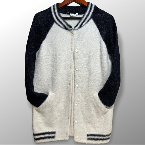 F&P fuzzy baseball cardigan - Picture 1 of 8
